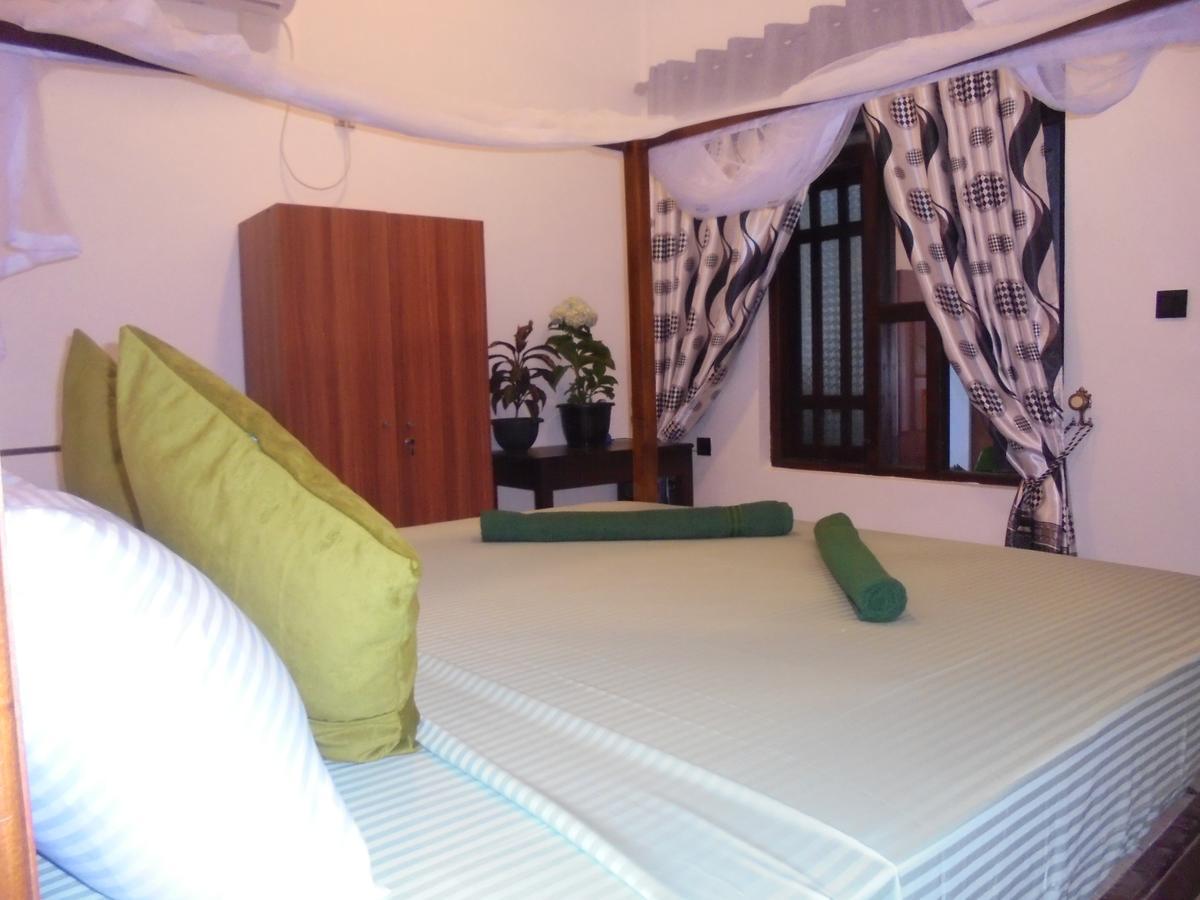 Surf Bay Resort Arugam Bay Esterno foto