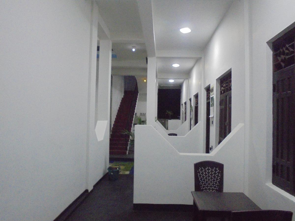 Surf Bay Resort Arugam Bay Esterno foto