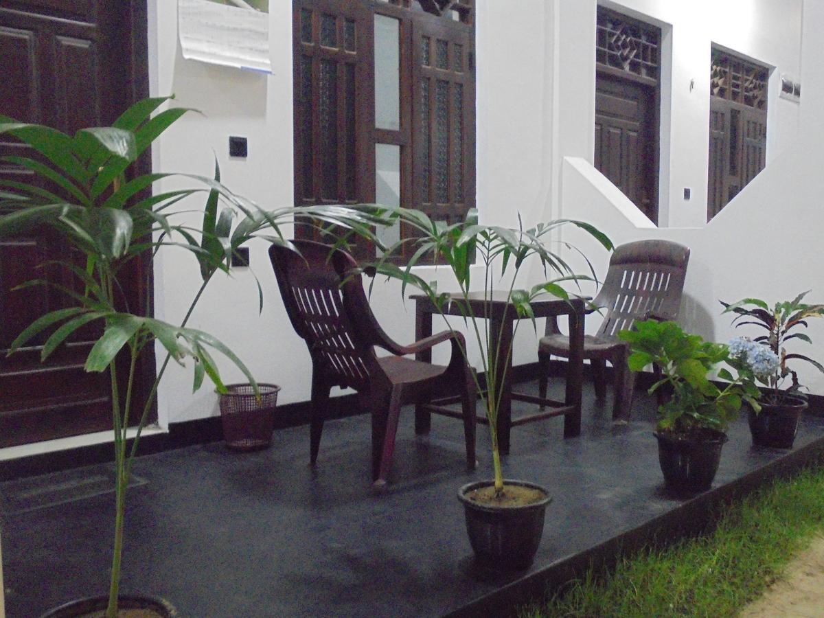 Surf Bay Resort Arugam Bay Esterno foto