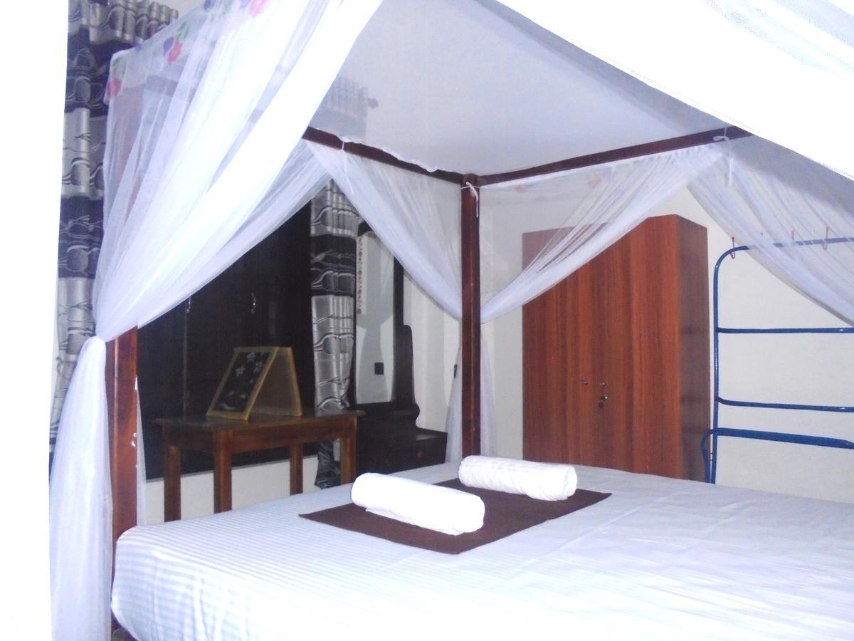 Surf Bay Resort Arugam Bay Esterno foto