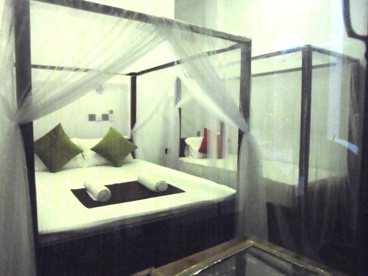 Surf Bay Resort Arugam Bay Esterno foto