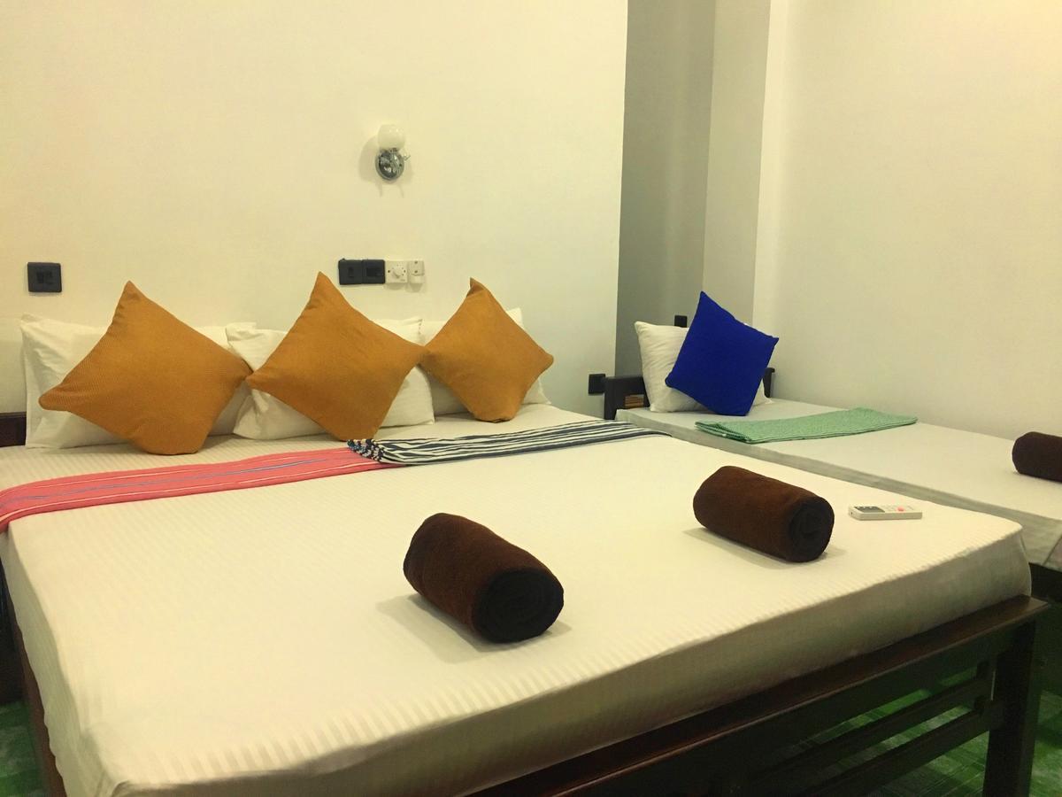 Surf Bay Resort Arugam Bay Esterno foto